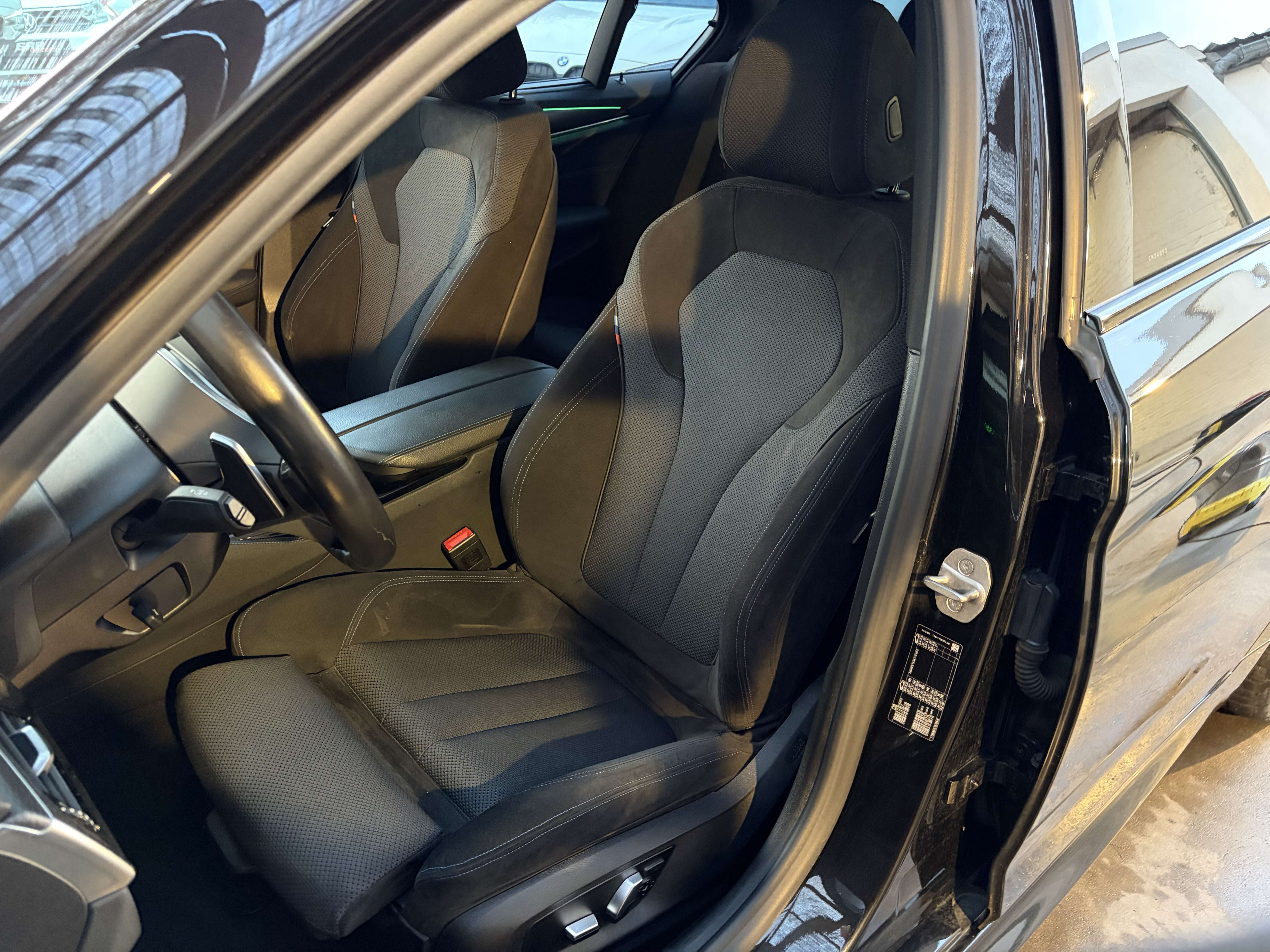 BMW 518 Bmw 518d MHEV Pack M