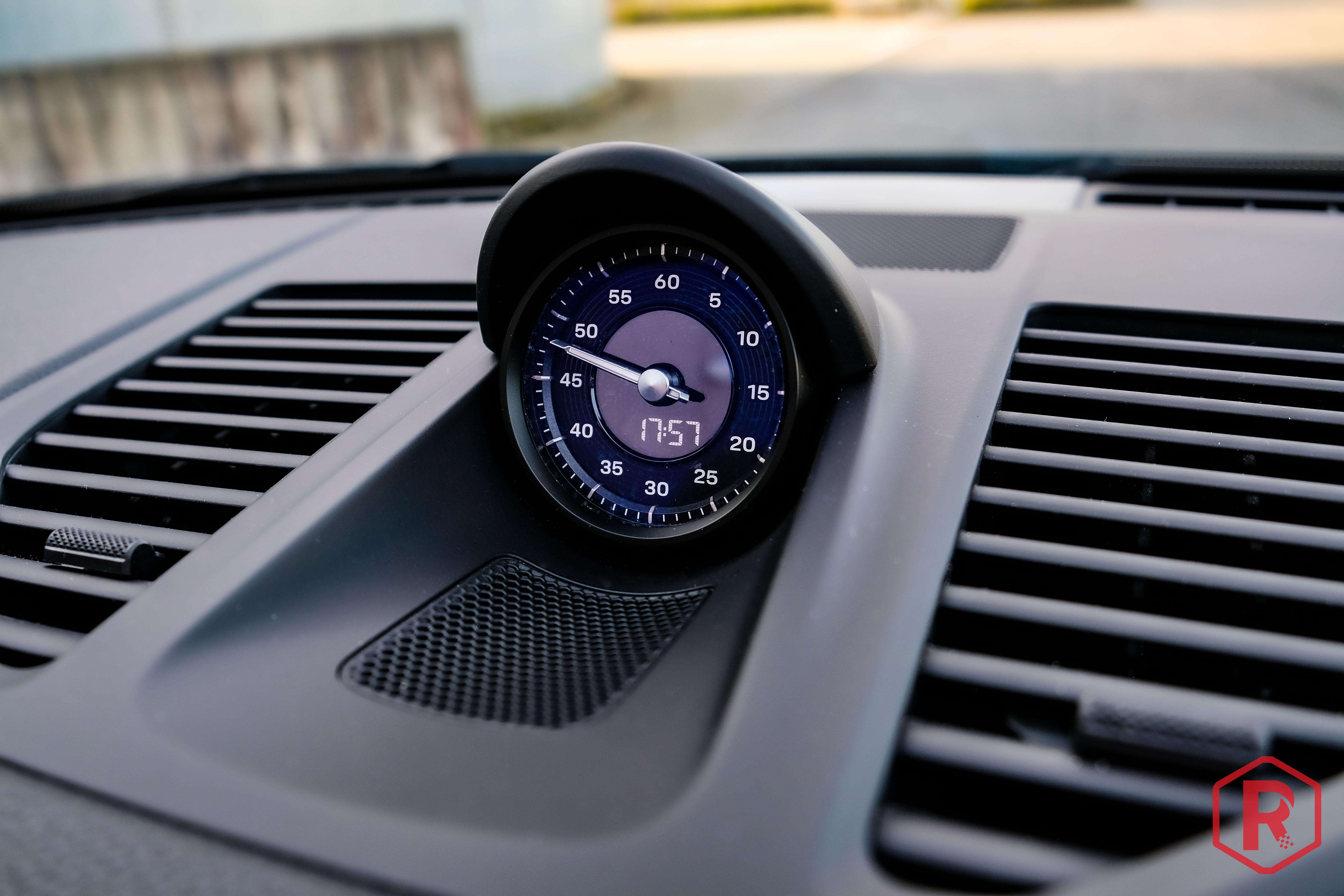 Porsche 911 Carrera 4 Cabriolet Sport Chrono PASM 992