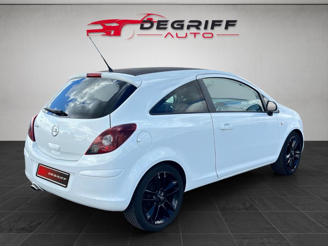 Opel Corsa 1.4 - 100 ch Twinport Edition