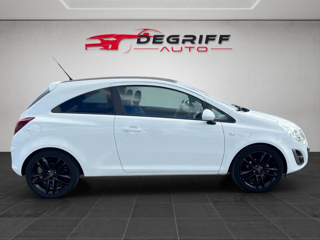 Opel Corsa 1.4 - 100 ch Twinport Edition