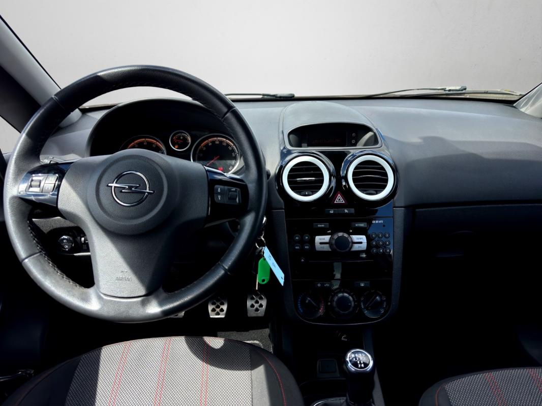 Opel Corsa 1.4 - 100 ch Twinport Edition