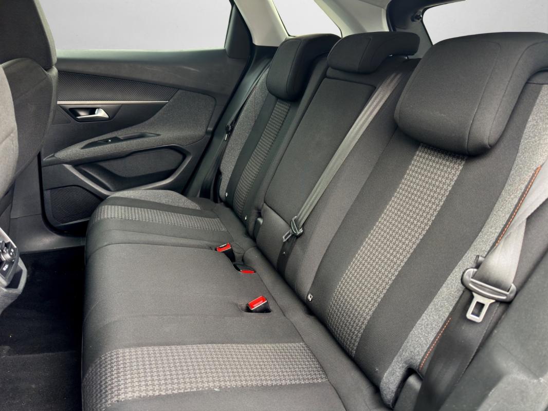 Peugeot 3008 1.6 BlueHDi 120ch SS BVM6 Allure