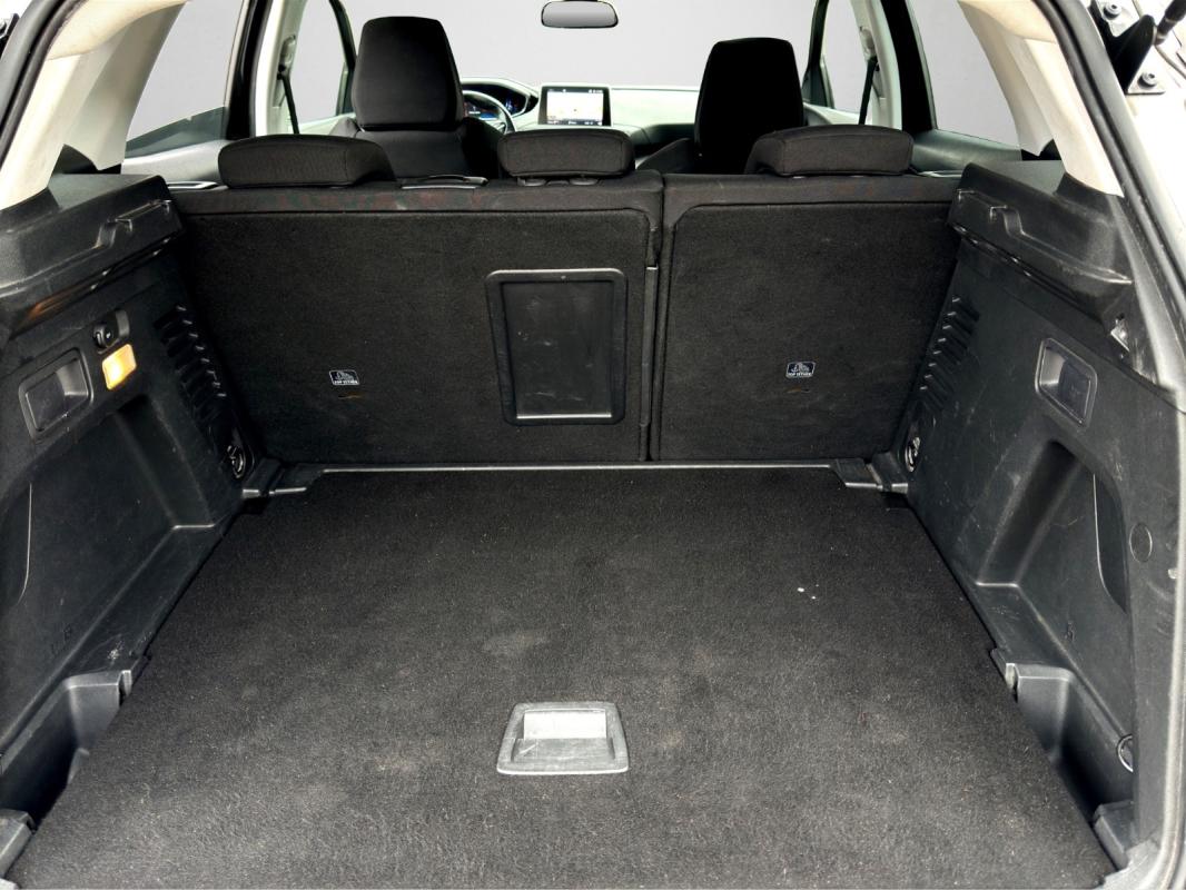 Peugeot 3008 1.6 BlueHDi 120ch SS BVM6 Allure