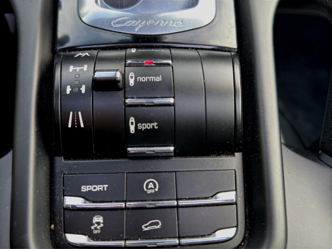 Porsche Cayenne 3.0D V6 Tiptronic S A 245CH