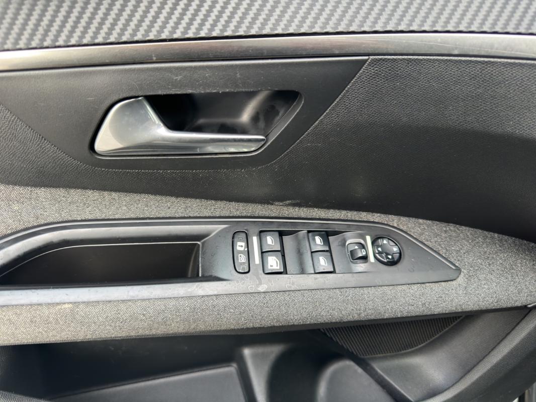 Peugeot 5008 1.6 BlueHDi 120ch SS BVM6 Allure