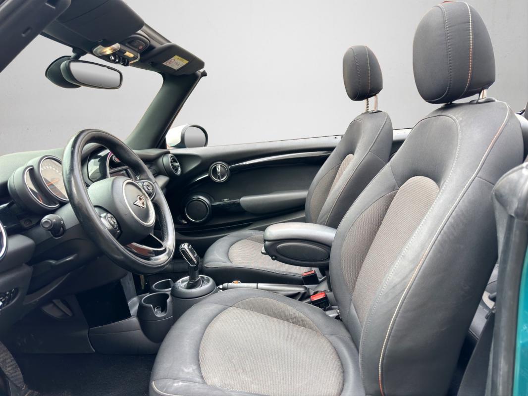 Mini Cabriolet F57 LCI Cabriolet Cooper 136 ch BVA7 Finition Chili