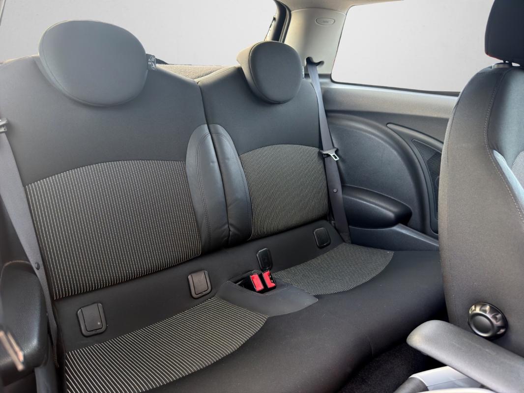 Mini Mini R56 1.6i - 120 Cooper Pack Chili