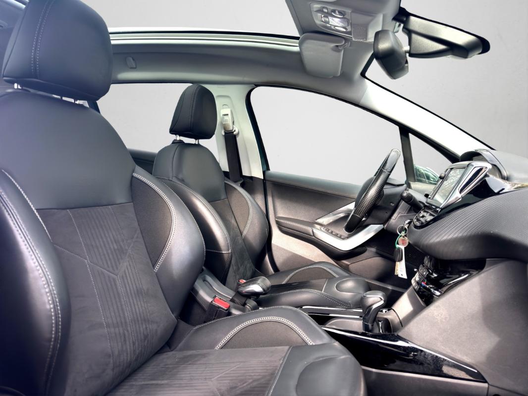 Peugeot 2008 110ch SS EAT6 Crossway