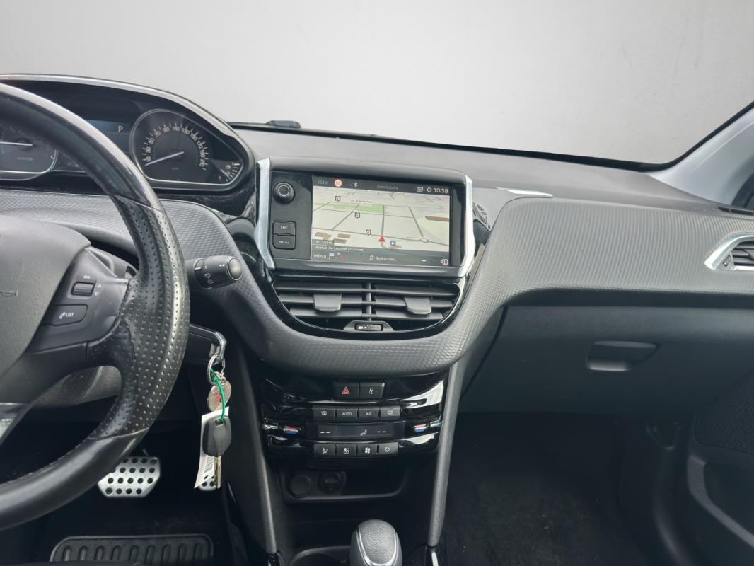 Peugeot 2008 110ch SS EAT6 Crossway