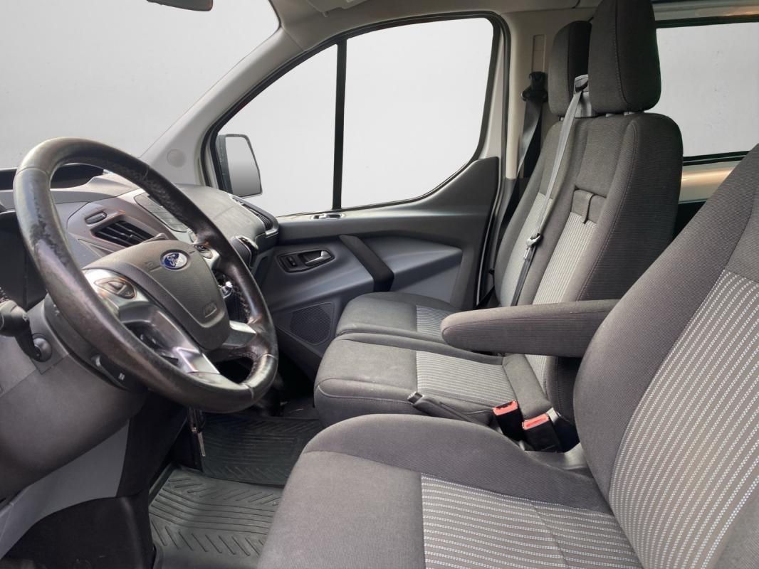 Ford Transit Custom 2.0 TDCI 130 TREND COMBI 9 PL