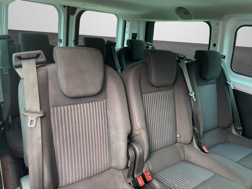 Ford Transit Custom 2.0 TDCI 130 TREND COMBI 9 PL