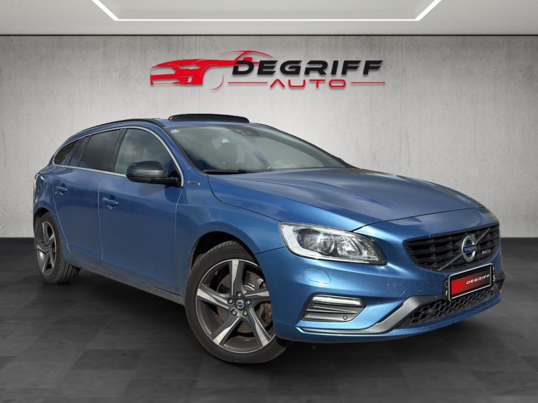 Volvo V60 D6 AWD 215 + 68 ch R-Design Geartronic A
