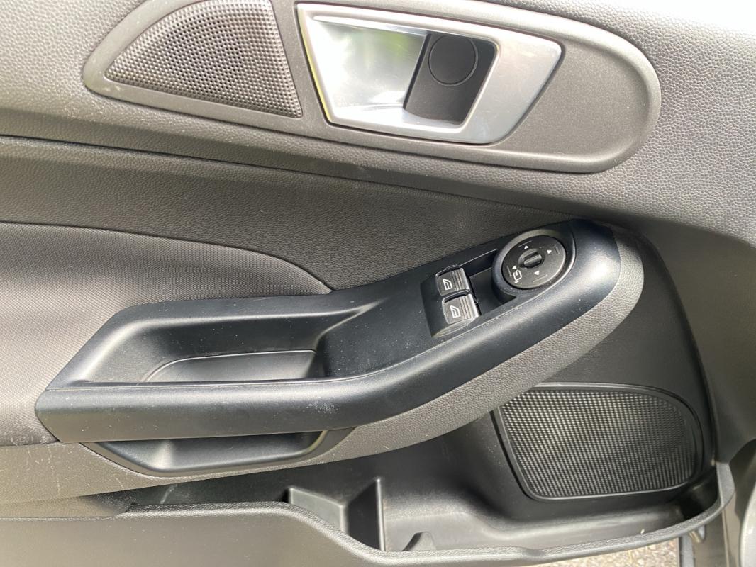 Ford Fiesta 1.0 EcoBoost 100 SS BVM6 Business Nav