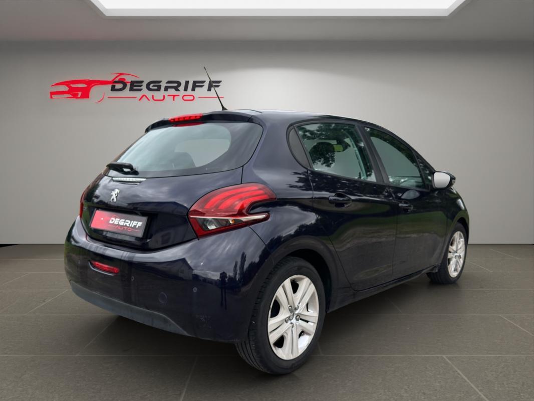 Peugeot 208 82ch SS BVM5 Signature