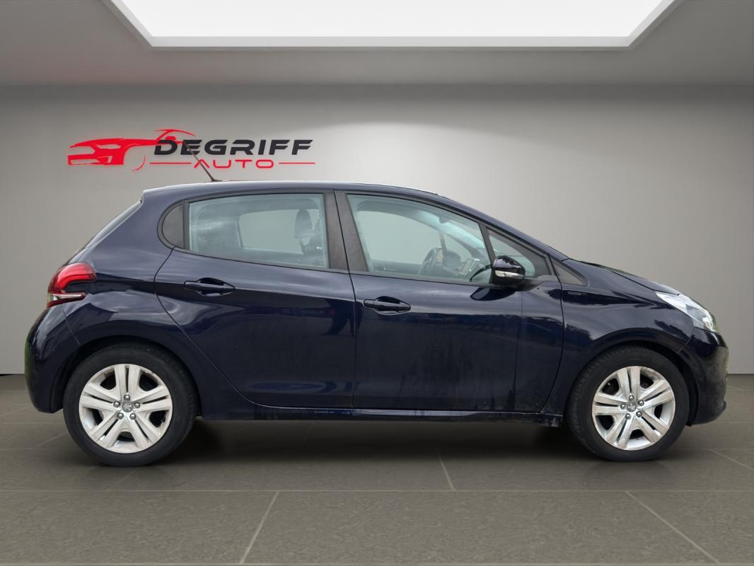 Peugeot 208 82ch SS BVM5 Signature