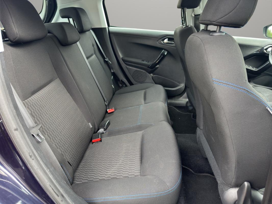 Peugeot 208 82ch SS BVM5 Signature