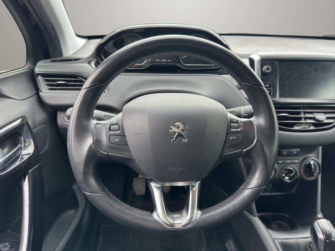 Peugeot 208 82ch SS BVM5 Signature