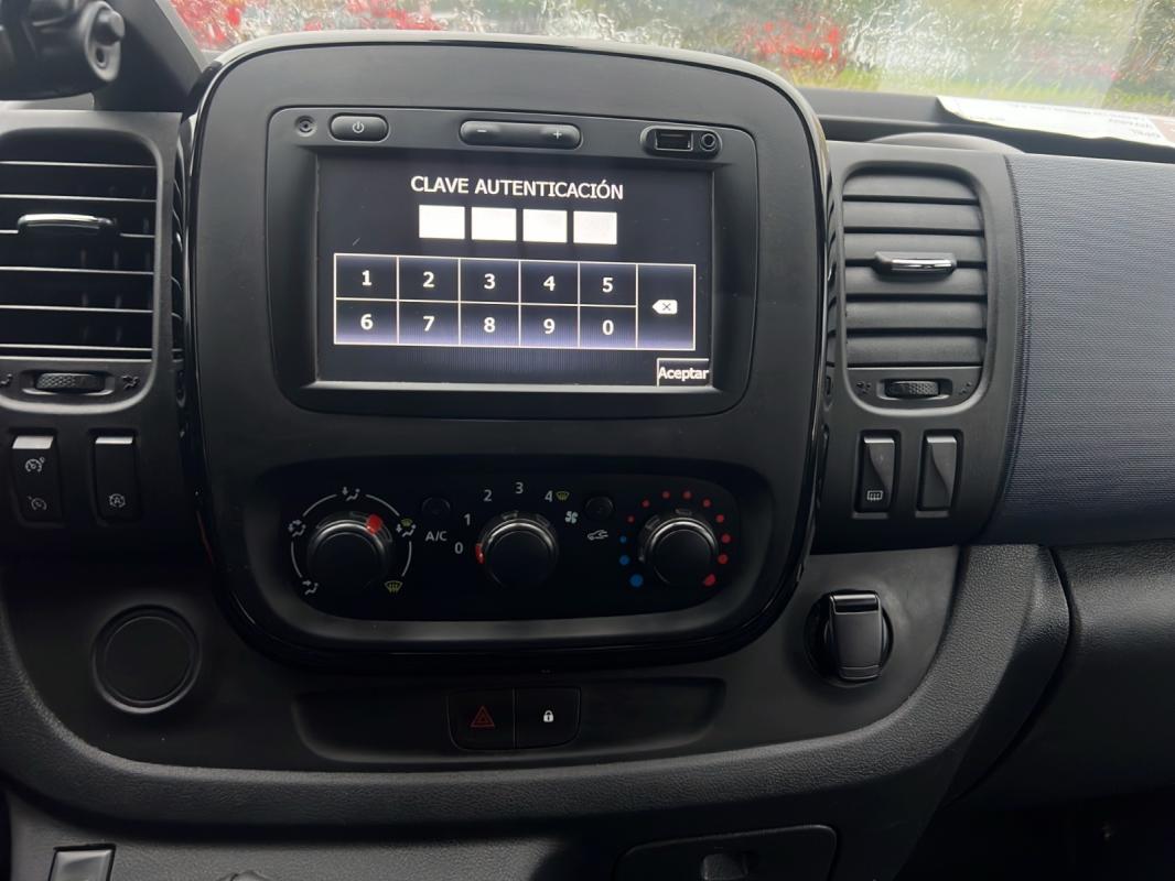 Opel Vivaro 1.6 CDTI 125 MINIBUS L2H1 9 PL