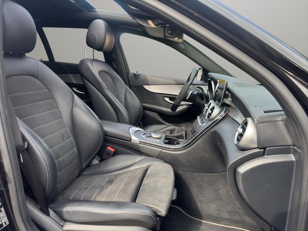 Mercedes-Benz Classe C 220 d 9G-Tronic AMG Line 100% francaise PRIX EN HT 20% de la tva a rajouter pour les particuliers
