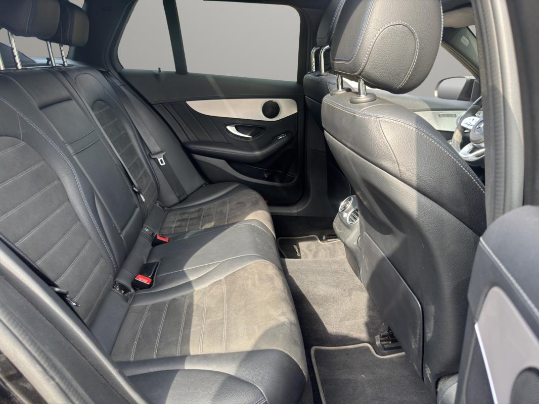 Mercedes-Benz Classe C 220 d 9G-Tronic AMG Line 100% francaise PRIX EN HT 20% de la tva a rajouter pour les particuliers