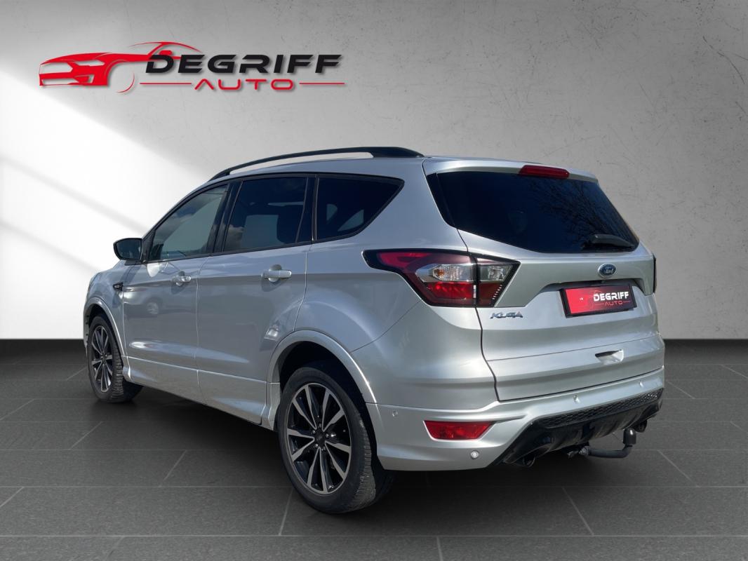 Ford Kuga 1.5 TDCi 120 SS 4x2 BVM6 ST-Line