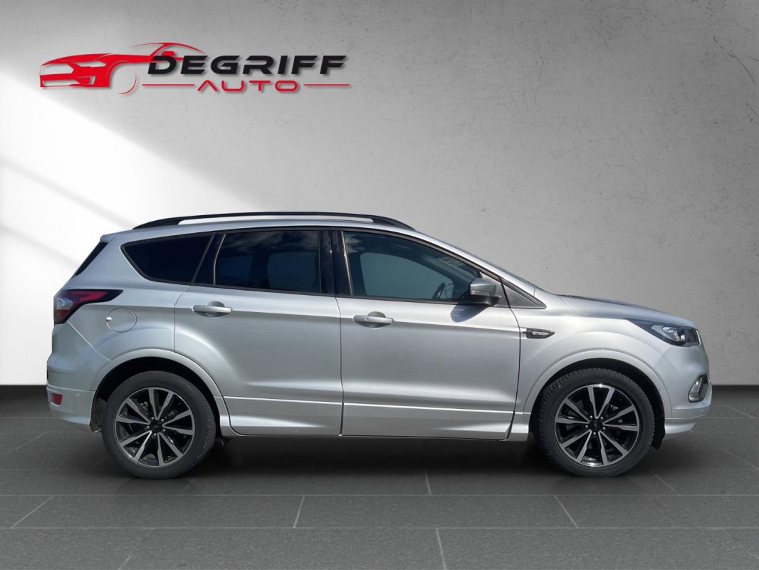 Ford Kuga 1.5 TDCi 120 SS 4x2 BVM6 ST-Line