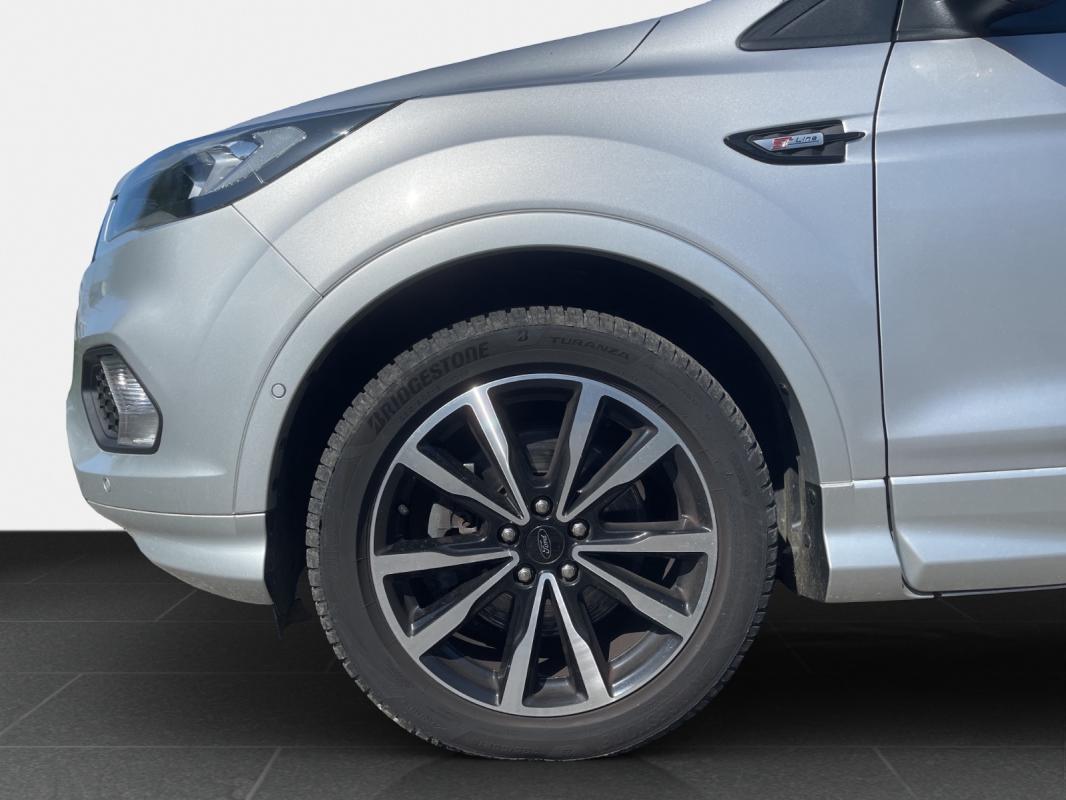 Ford Kuga 1.5 TDCi 120 SS 4x2 BVM6 ST-Line