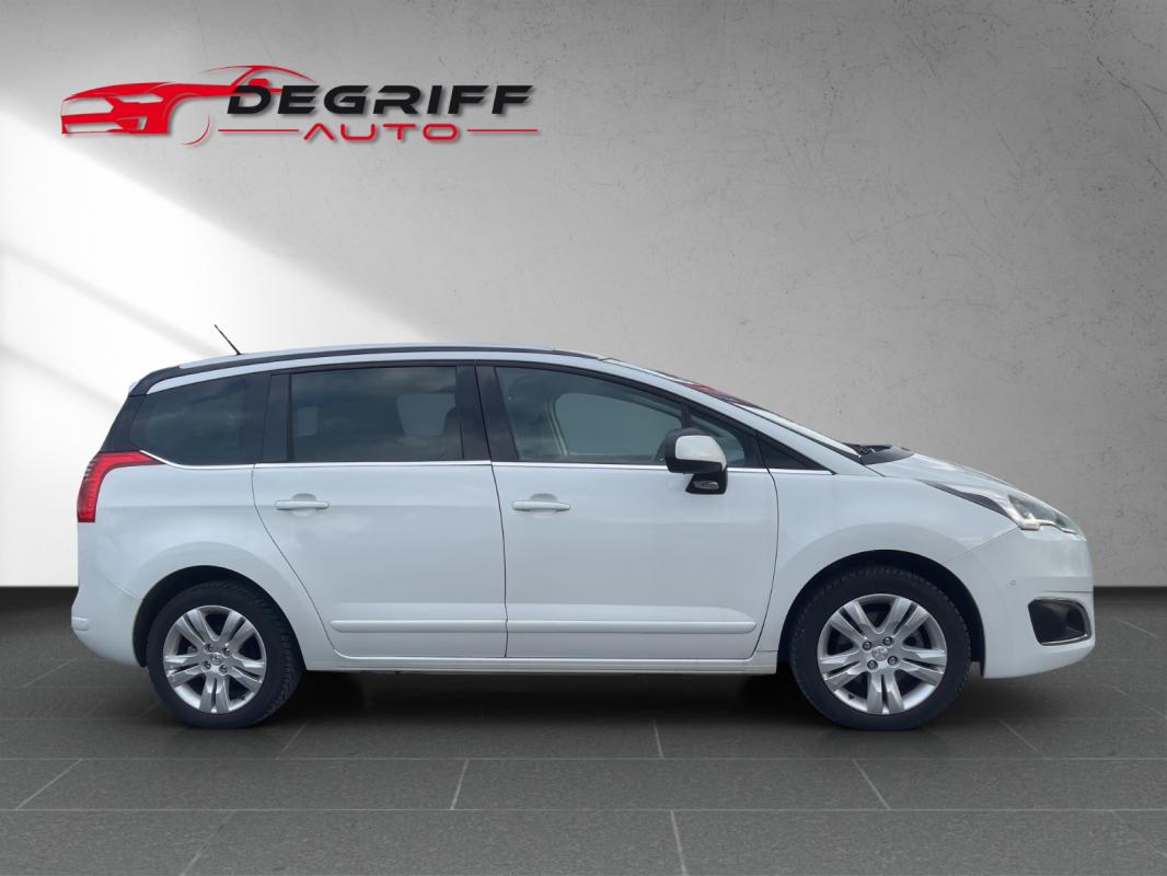 Peugeot 5008 1.2 TURBO 130ch SS BVM6 7 Places Allure
