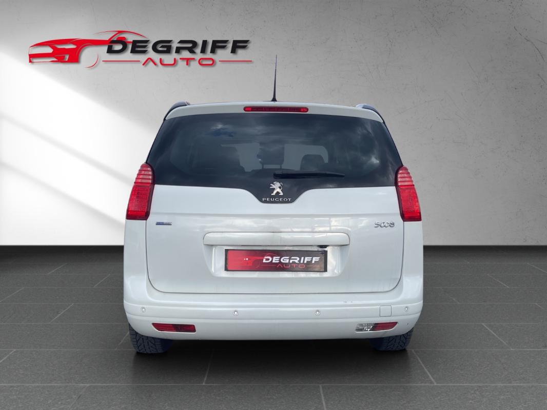 Peugeot 5008 1.2 TURBO 130ch SS BVM6 7 Places Allure