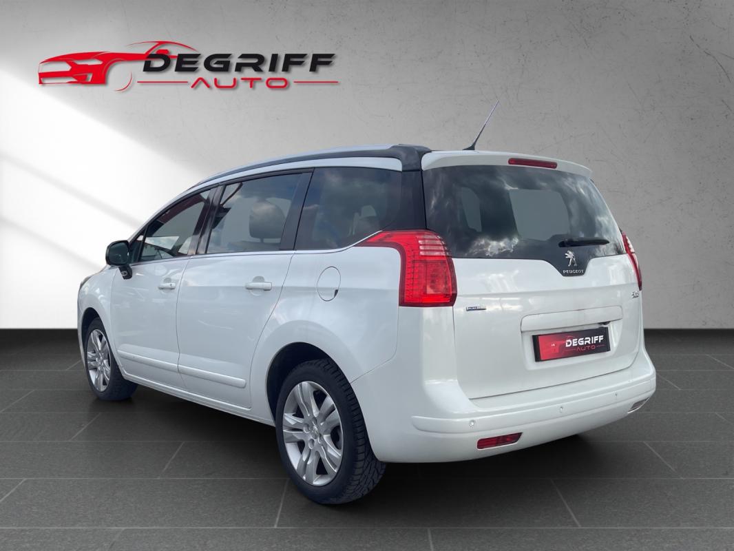 Peugeot 5008 1.2 TURBO 130ch SS BVM6 7 Places Allure