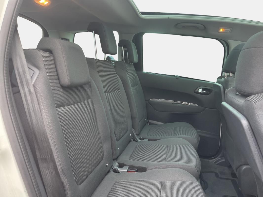 Peugeot 5008 1.2 TURBO 130ch SS BVM6 7 Places Allure