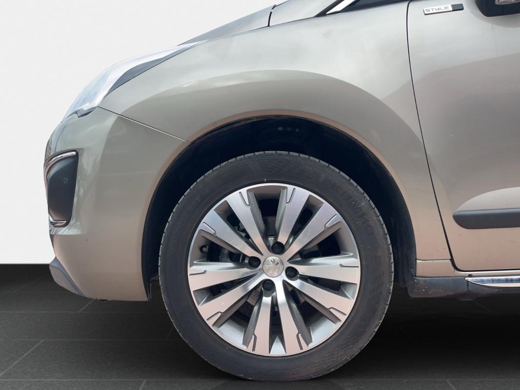 Peugeot 3008 1.2 Turbo 130ch SS BVM6 Style