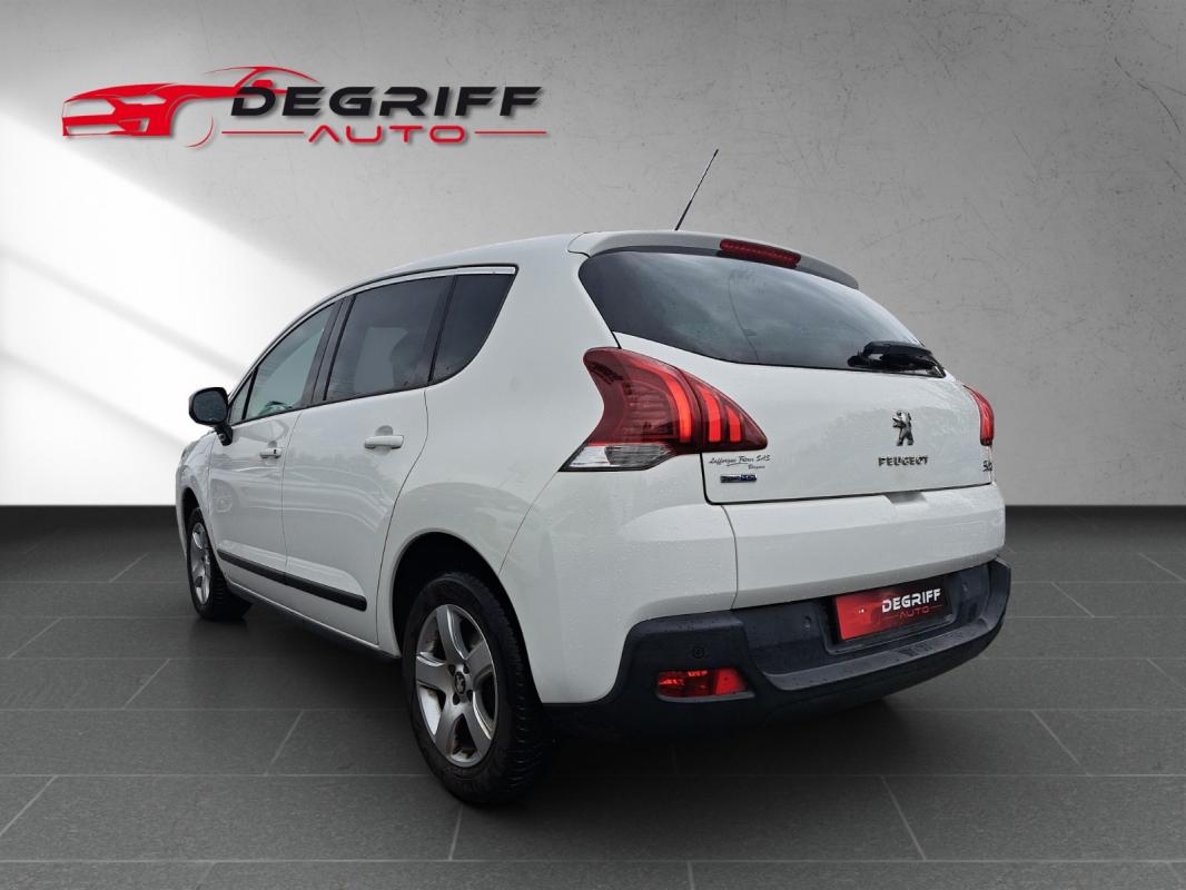 Peugeot 3008 1.6 BlueHDi 120ch SS BVM6 Allure