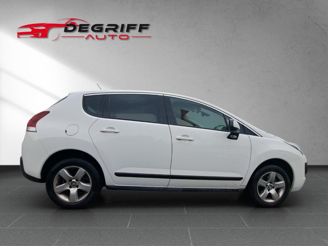 Peugeot 3008 1.6 BlueHDi 120ch SS BVM6 Allure