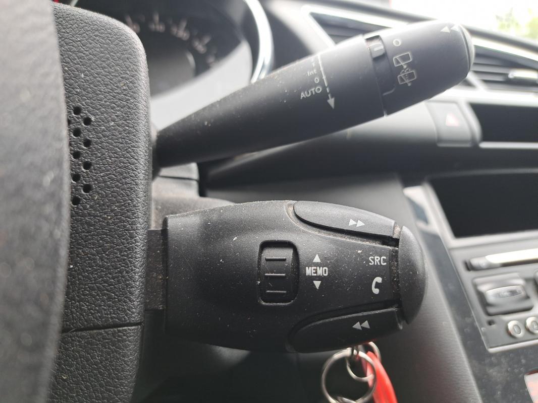 Peugeot 3008 1.6 BlueHDi 120ch SS BVM6 Allure
