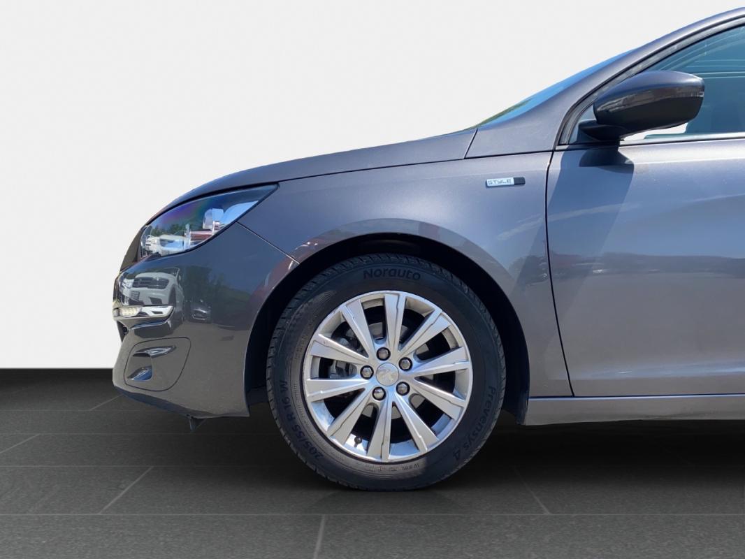 Peugeot 308 1.2. TURBO 110ch SS BVM5 Style