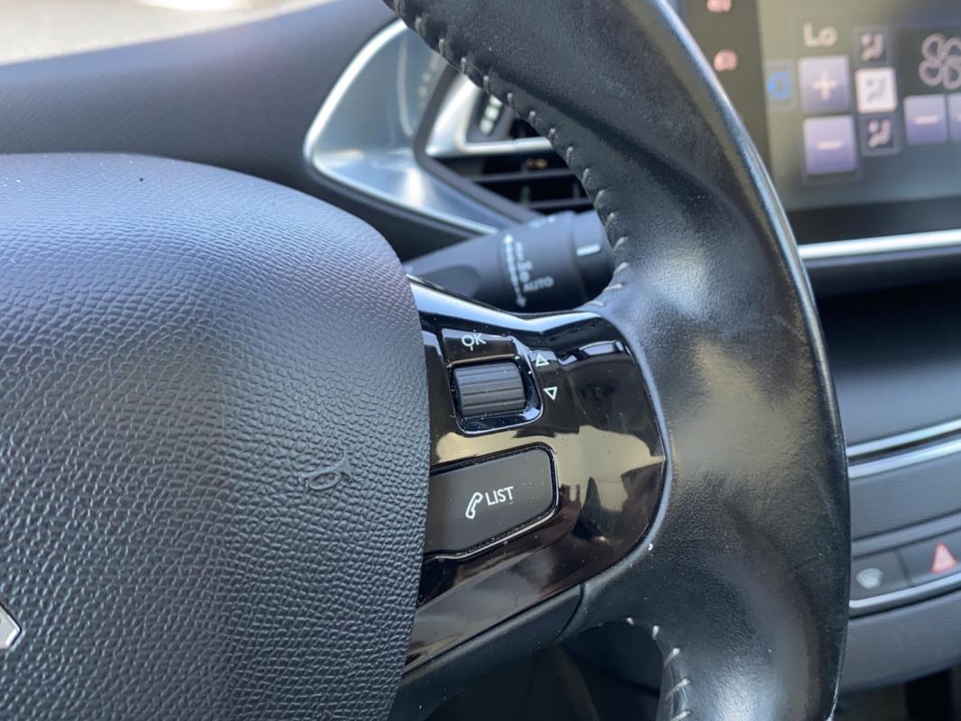 Peugeot 308 1.2. TURBO 110ch SS BVM5 Style