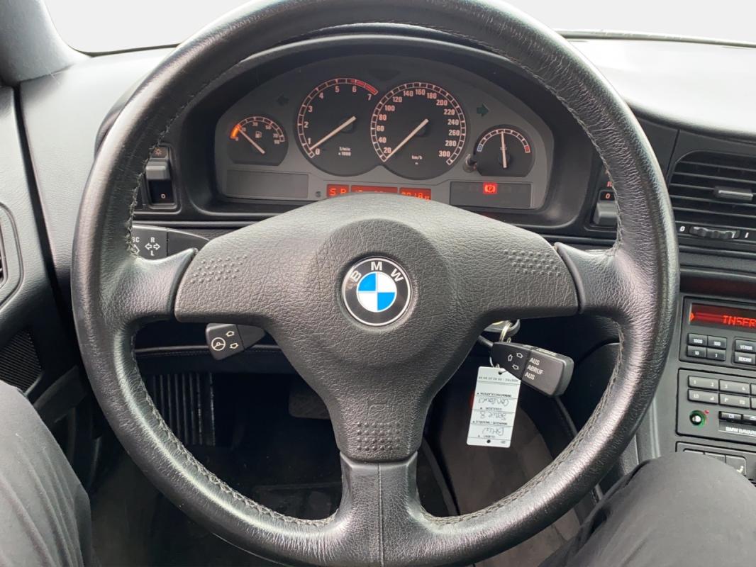 Bmw Serie 8 E31 850CIA V12 ETAT CONCOURS