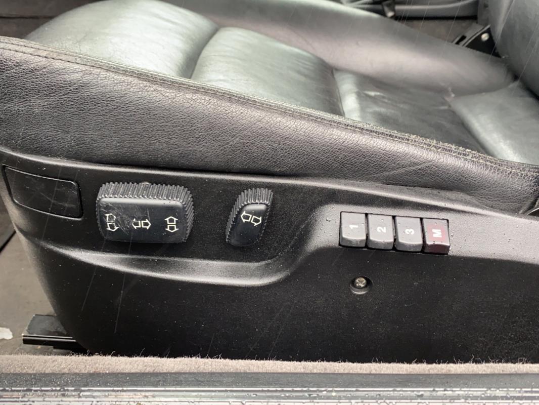 Bmw Serie 8 E31 850CIA V12 ETAT CONCOURS