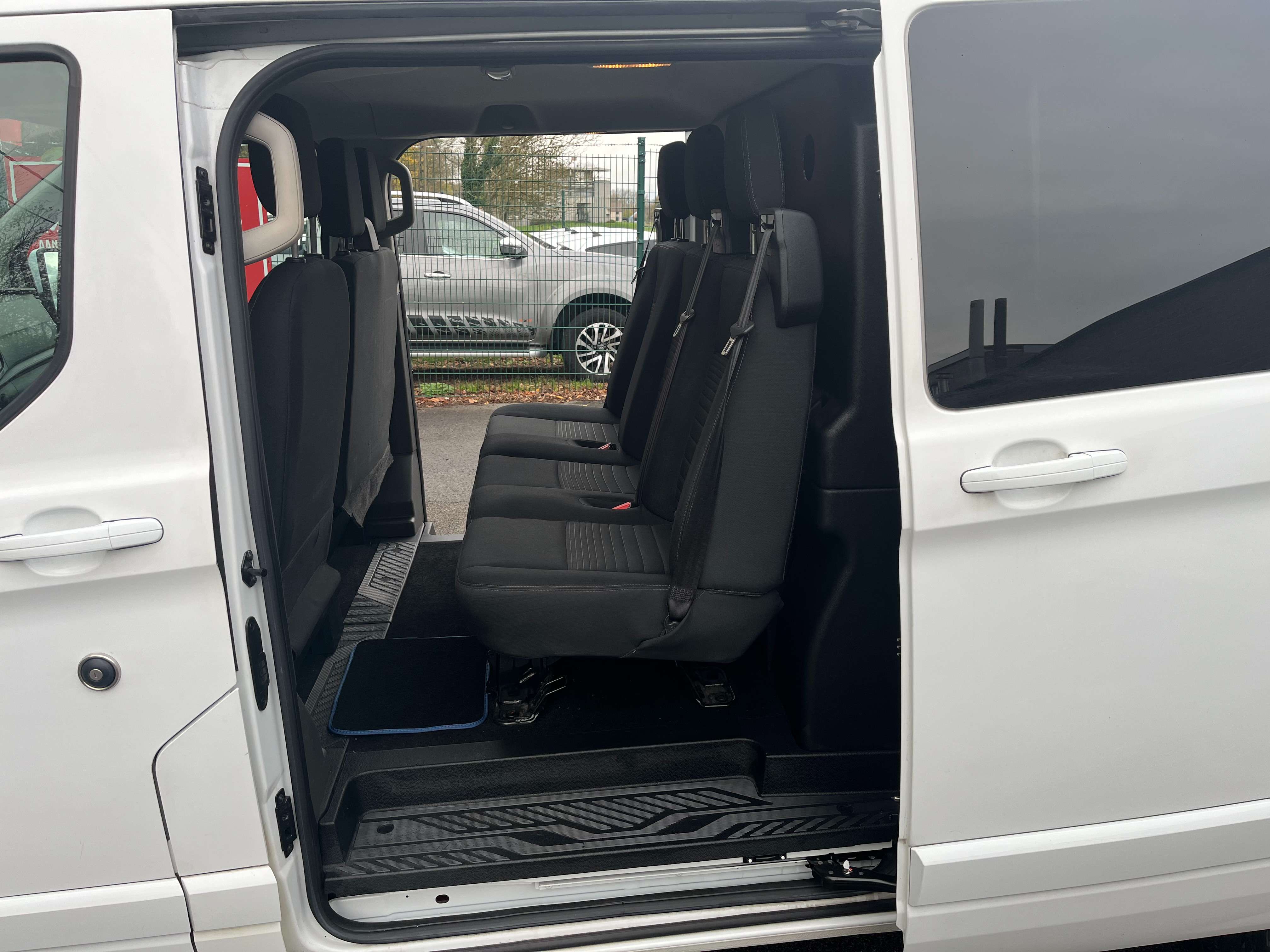Ford Transit 2.0 D-CB 6pl -AUTO-MAXI-15620€+BTW/TVA