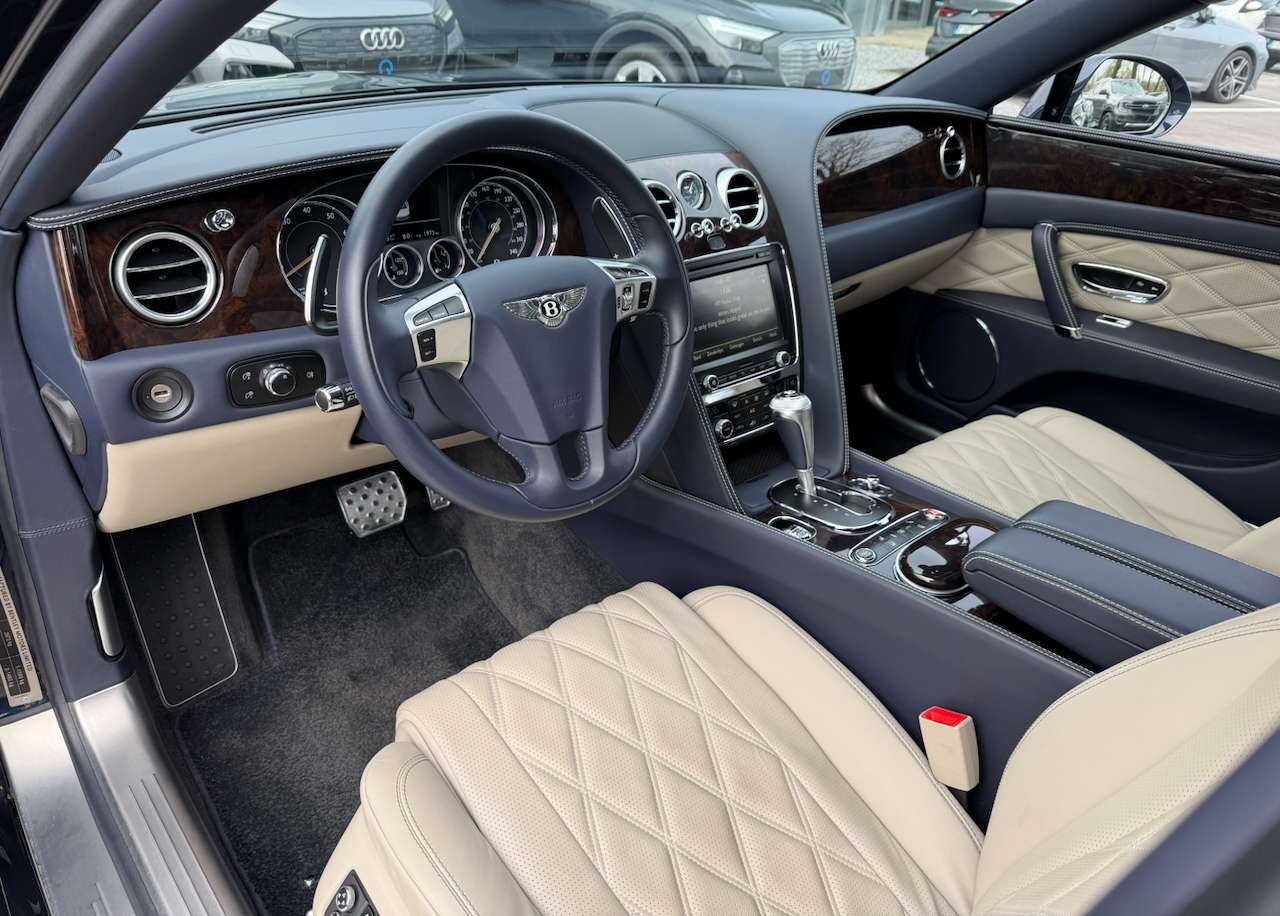 Bentley Flying Spur 4.0 V8 MULLINER FULL HISTORY