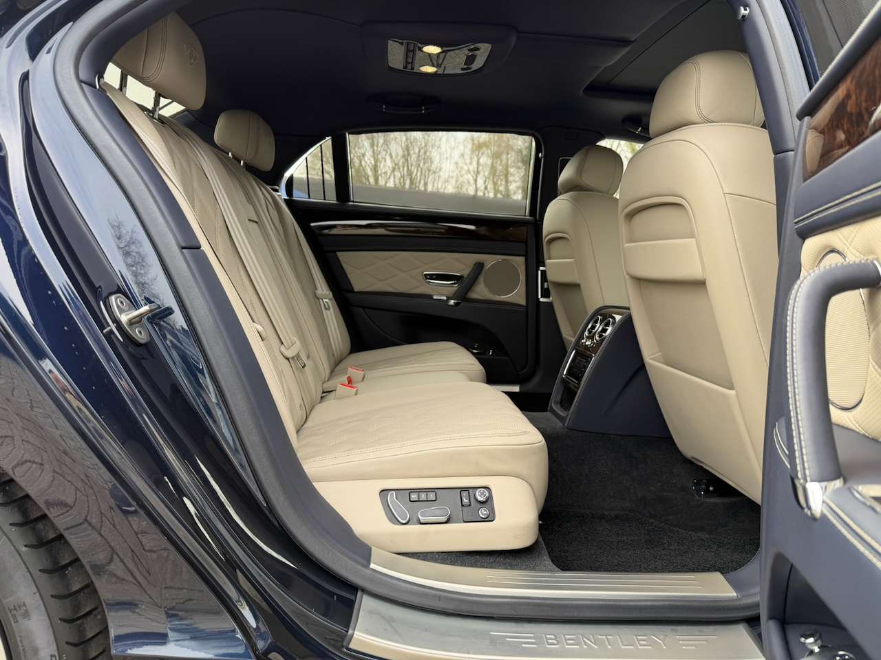 Bentley Flying Spur 4.0 V8 MULLINER FULL HISTORY