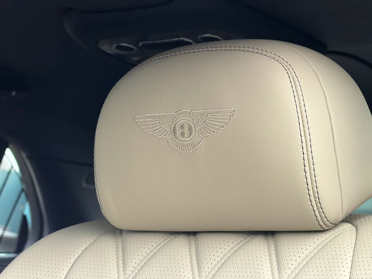 Bentley Flying Spur 4.0 V8 MULLINER FULL HISTORY