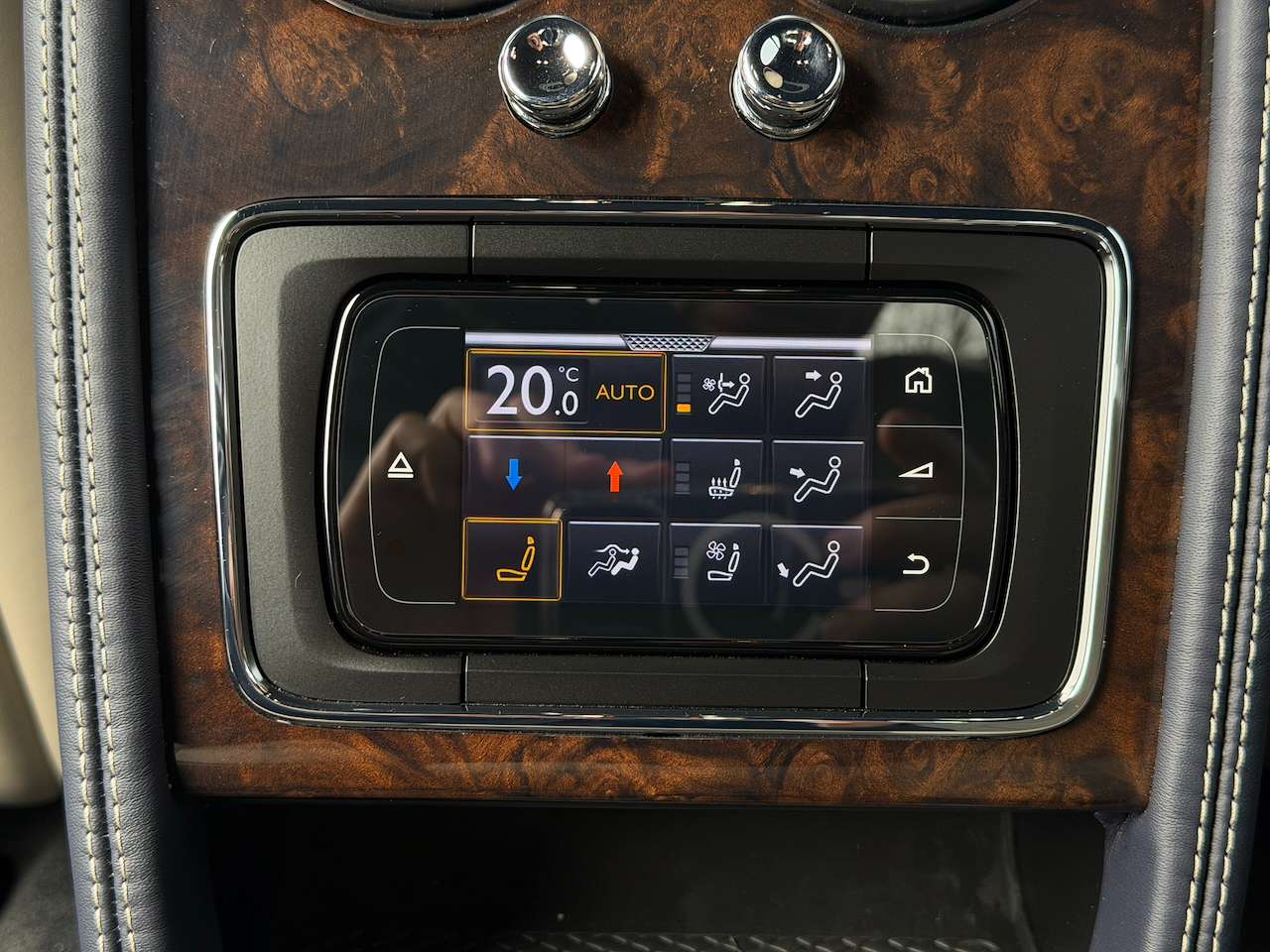 Bentley Flying Spur 4.0 V8 MULLINER FULL HISTORY