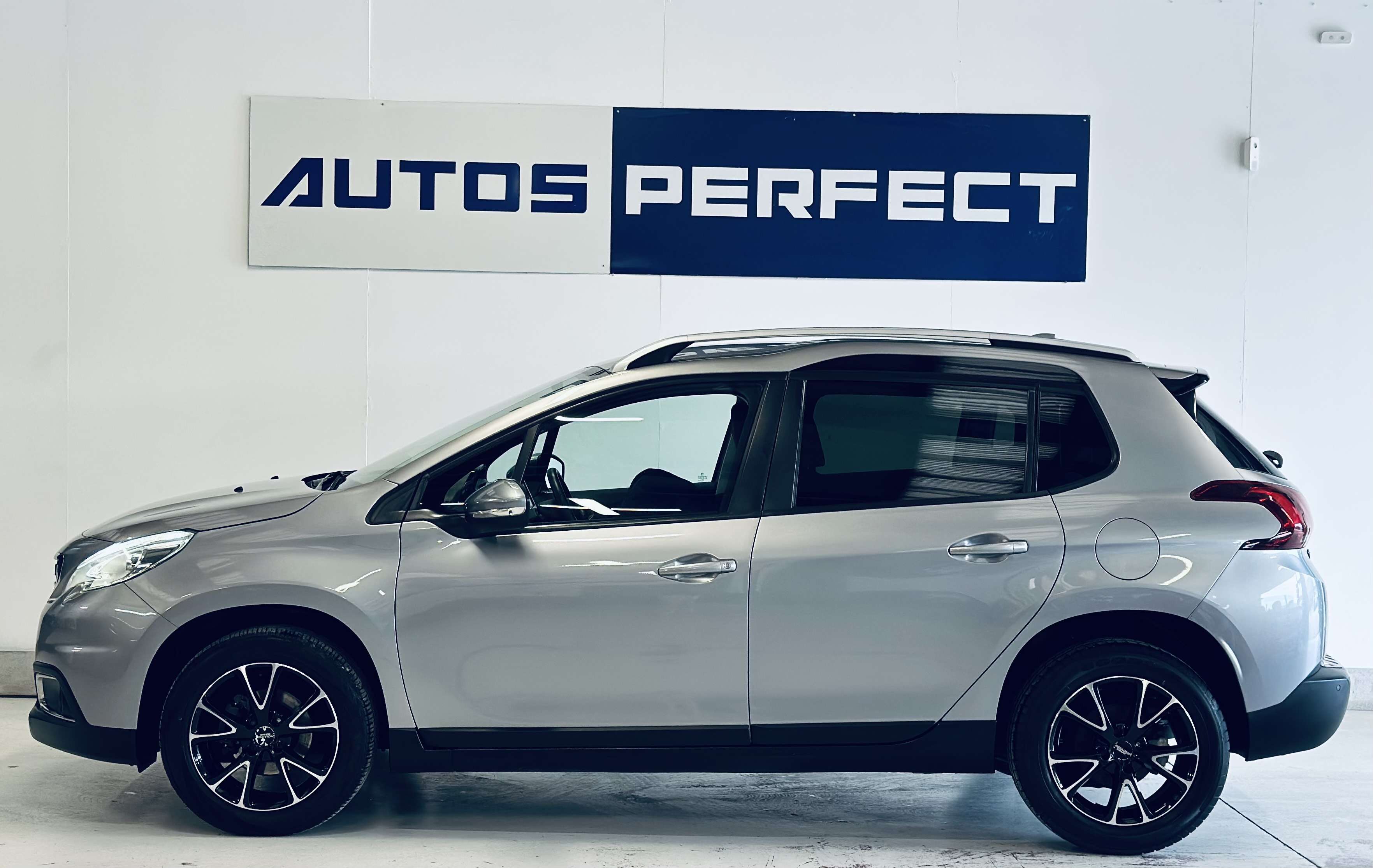 Peugeot 2008 1.6 PDC NAVI CLIM BIZONE LIM CRUISE ISOFIX JA16