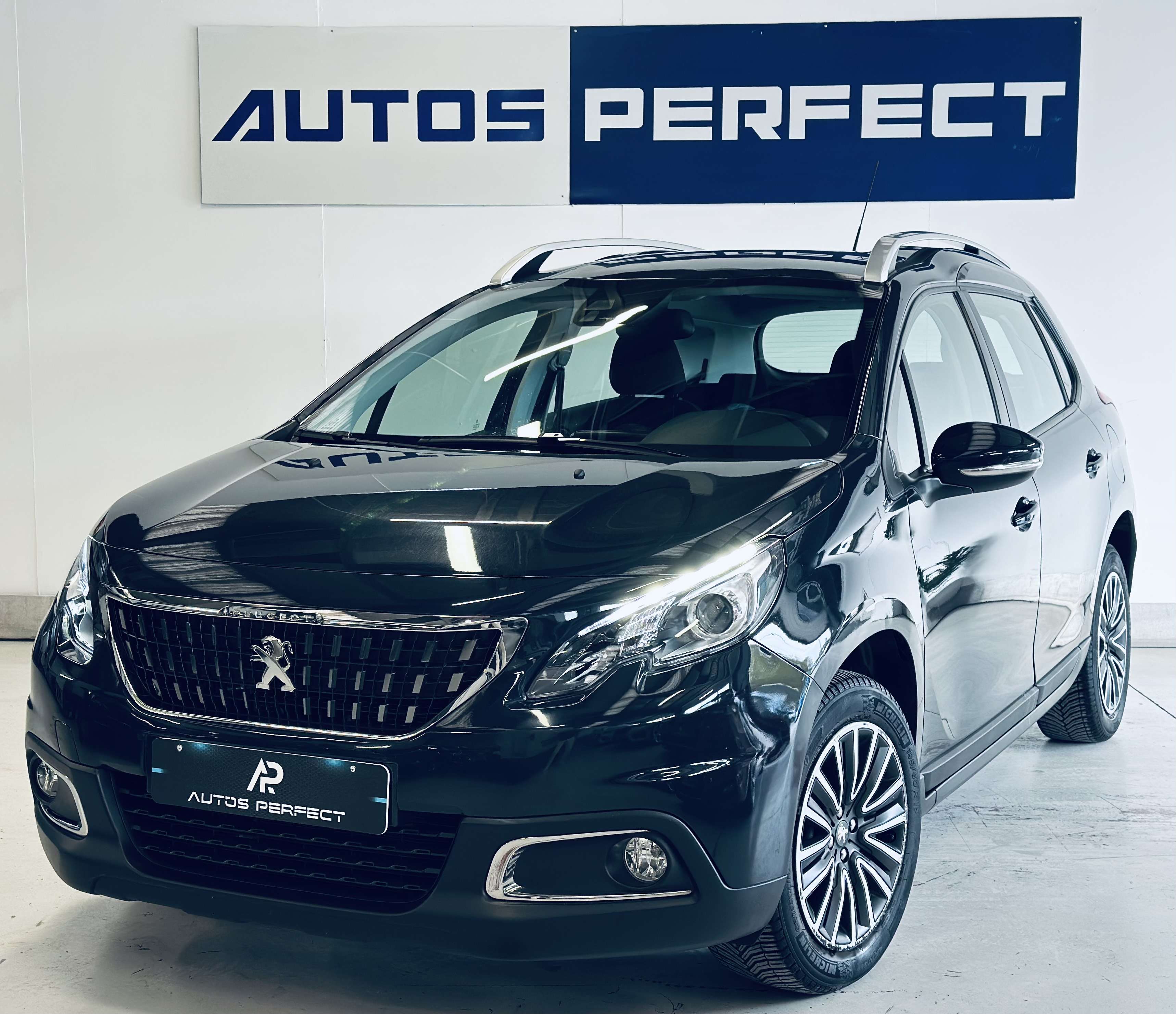 Peugeot 2008 1.2 *28.582KM* BOITE AUTO NAVI CLIM CRUISE LIM PDC