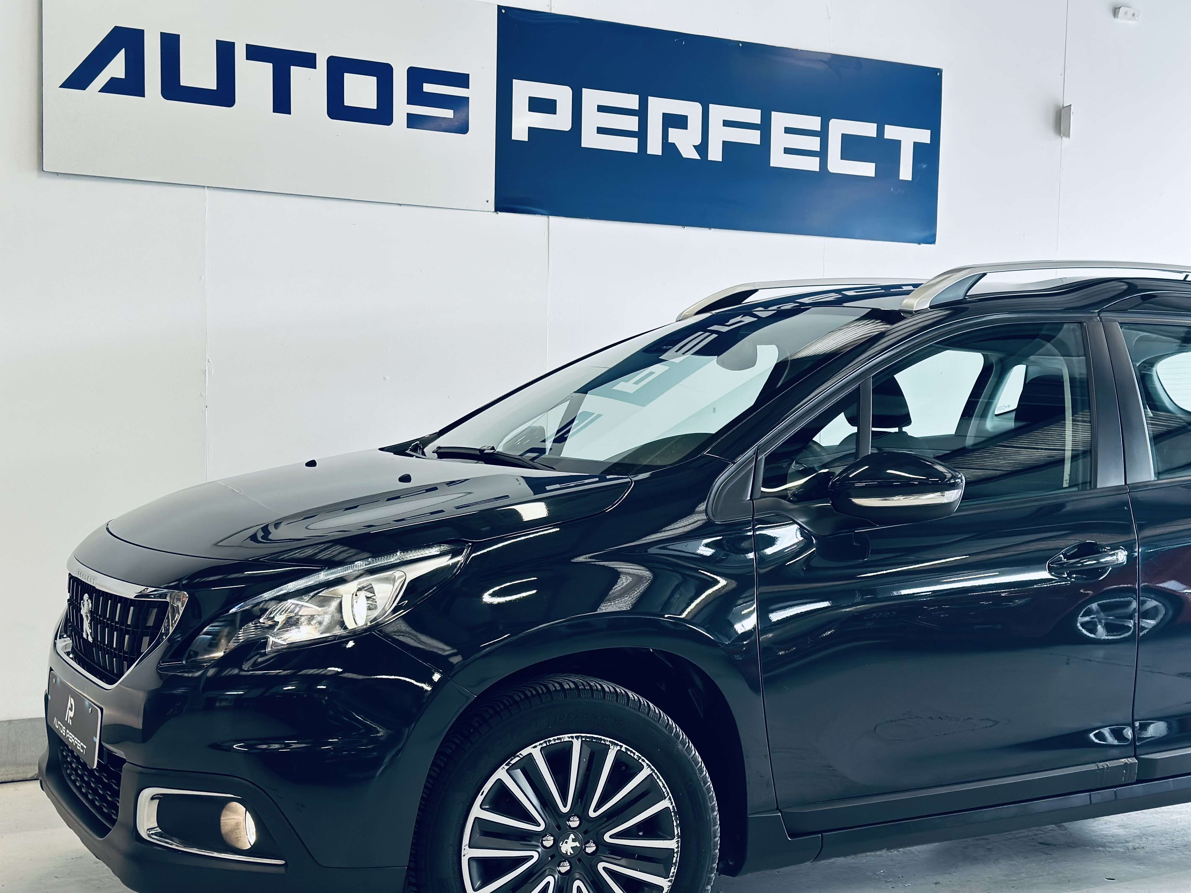 Peugeot 2008 1.2 *28.582KM* BOITE AUTO NAVI CLIM CRUISE LIM PDC