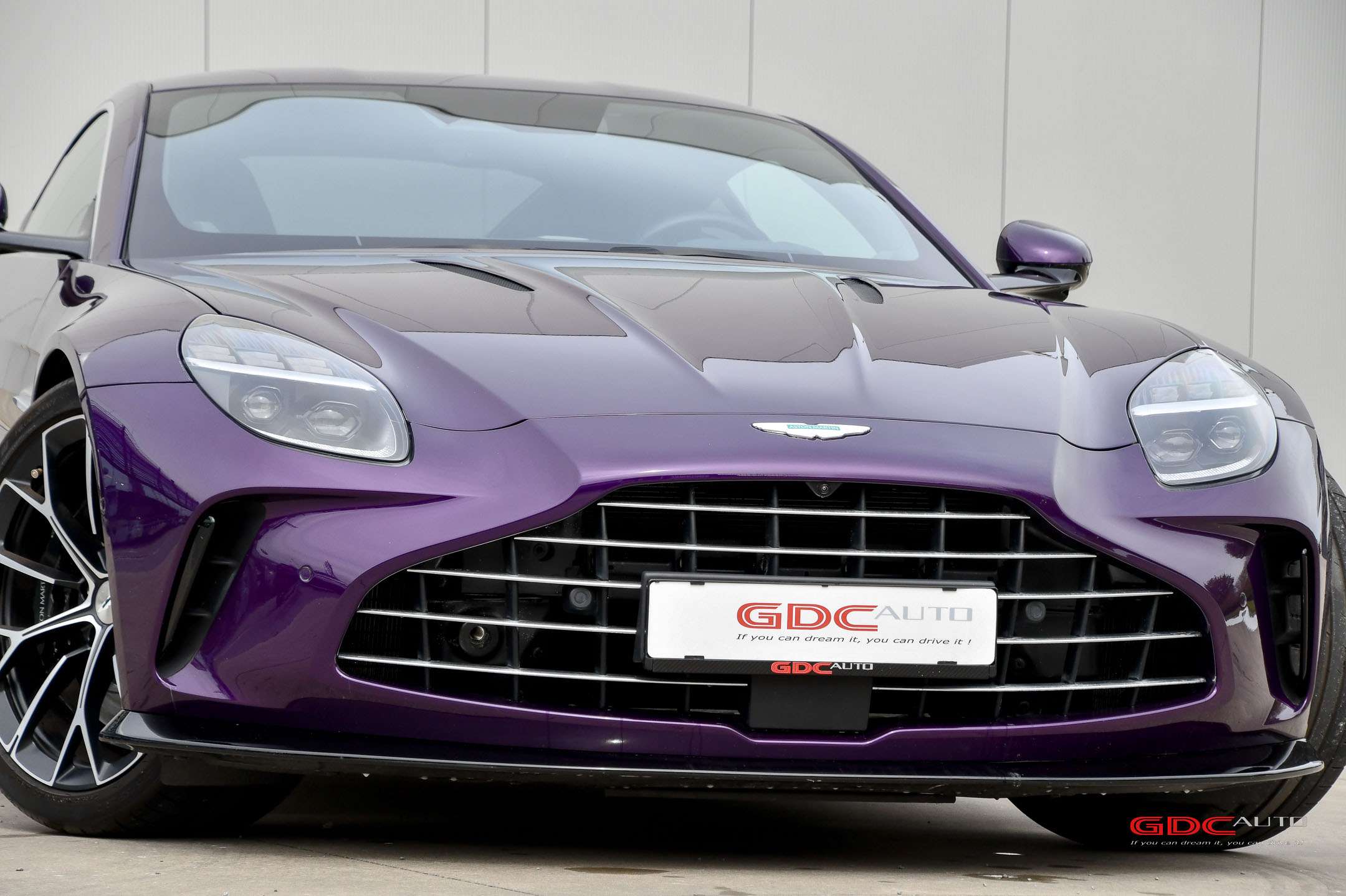 Aston Martin Vantage Coupé I PPF I Storm Purple
