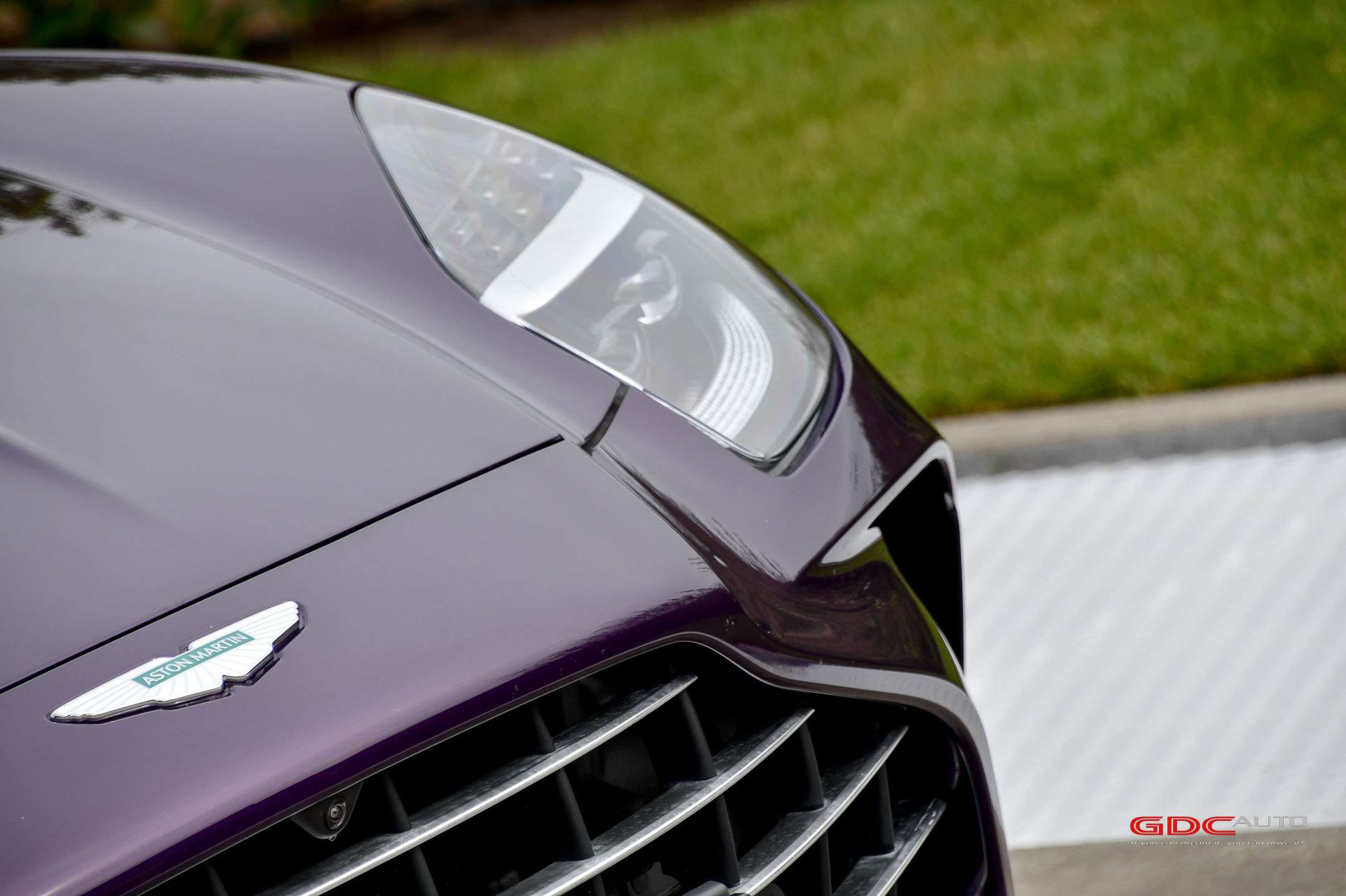 Aston Martin Vantage Coupé I PPF I Storm Purple
