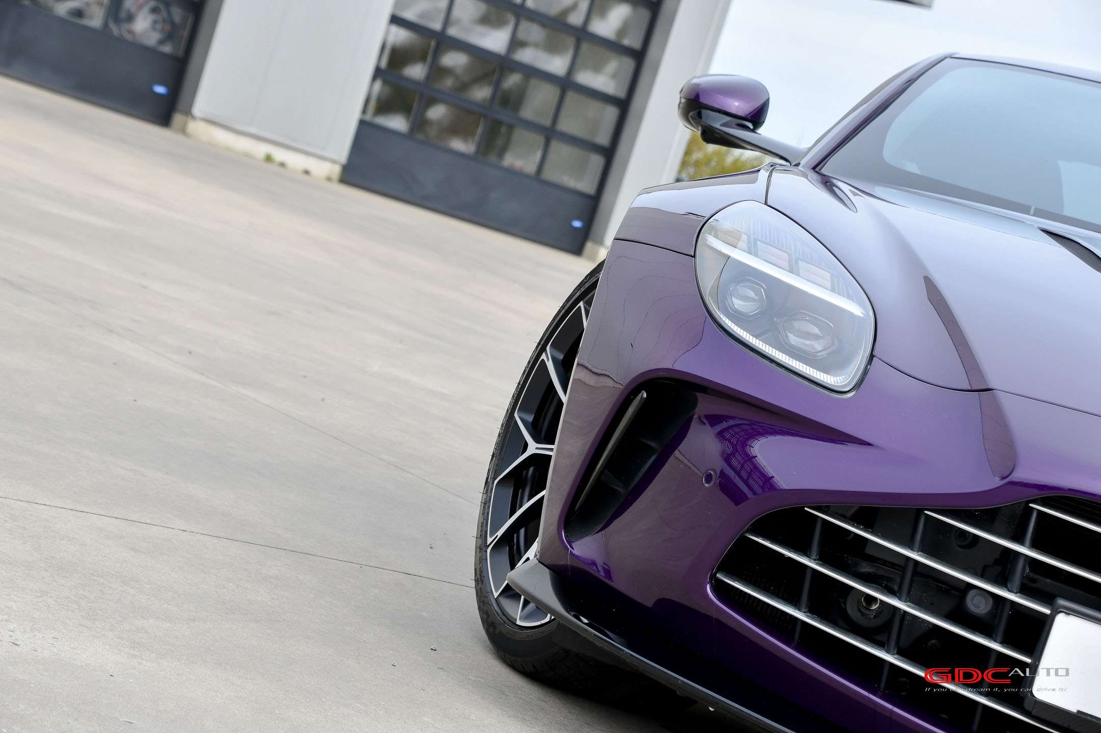 Aston Martin Vantage Coupé I PPF I Storm Purple